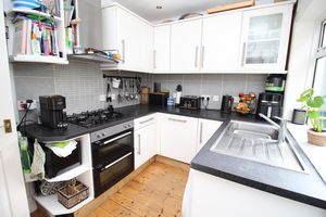 Kitchen- click for photo gallery